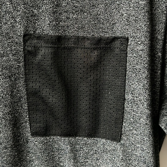 On The Byas Jersey Tee Black and Grey Size Medium - Picture 3 of 5